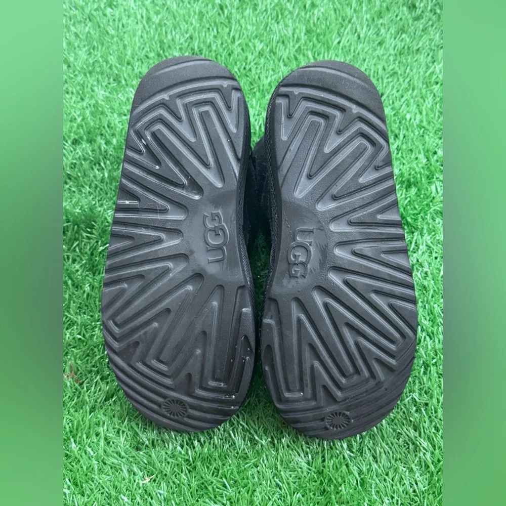 UGG good preowned